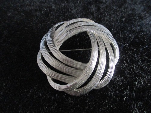Trifari brosche modeschmuck - trifari,