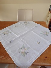 Tischdecke 75x75cm mit