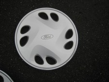 1x Radkappe Orig Ford 13 Zoll Vekratzt.Orig.Foto