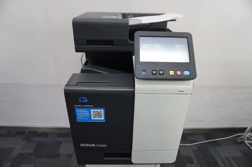 Konica minolta bizhub - konica,