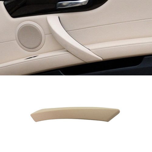 Rechts beige