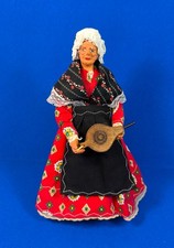 SANTON Alte Frau Blasebalg