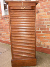 Jugendstil Rolladenschrank