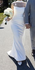 Hochzeitskleid mit Schal und