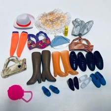 Barbie Konvolut - Accessoires Kleidung Schuhe ... - GUT    #249