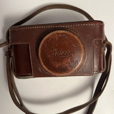 Leica Bereitschaftstasche mit ansehnlicher Lederpatina