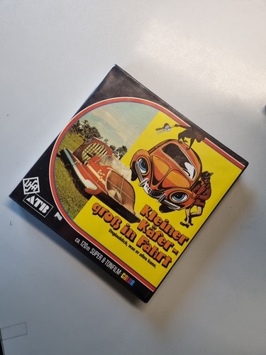 Kleiner käfer groß fahrt - kleiner,