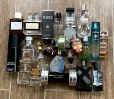 Kleine Sammlung leerer Parfumflaschen Tom Ford, Joop, Buberry, D&G, Abercrombie