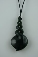 Maori Jade Carving Quad Twist  Neuseeland  Pikorua