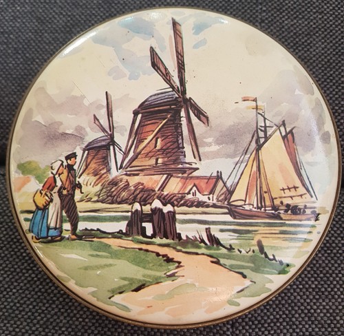 Alte blechdose mit deckel rund - blechdose,