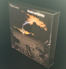 THIN LIZZY. Thunder And