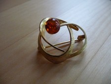 Bernstein-Brosche, goldfarben
