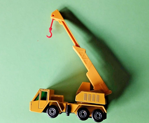 Matchbox crane truck 1976 - truck,