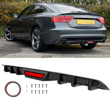 Schwarz Glänzend Heckdiffusor LED Licht Heckansatz für Audi A5 B8 S5 S-Line