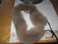 Schönen Echtpelzkragen -