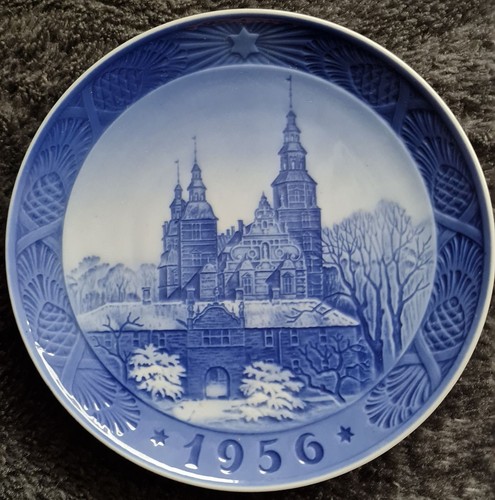 Royal copenhagen - royal,