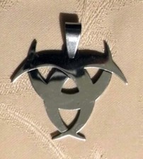 Anhänger Triskele Edelstahl Triskell Tribal Kelten Gothic Mystic 