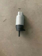 BMW 3er E90 Wischwasserpumpe Wasserpumpe Waschwasserpumpe 67126934159