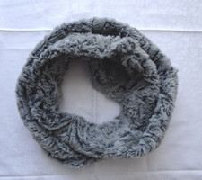 Schal Loop Fake Fur Kunstpelz grau TOPZustand