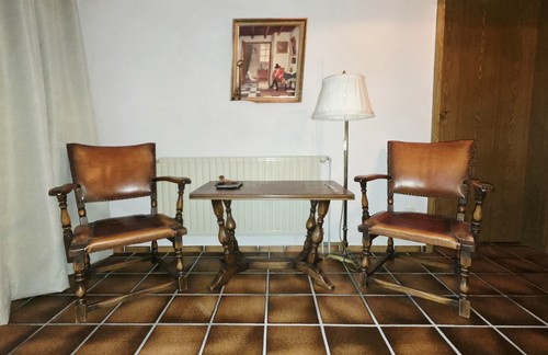 Artifort sitzgruppe mit tisch - artifort,