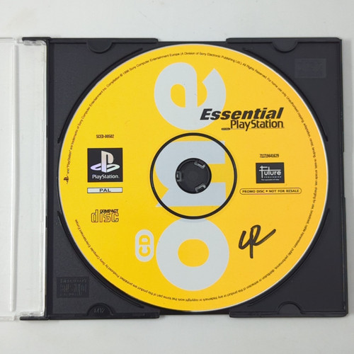 Essential playstation one - essential,