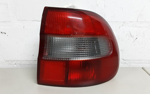 Volvo v40 kombi rücklicht - v40,