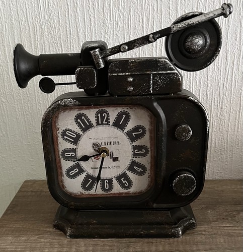 Nostalgische uhr aus blech - nostalgische,
