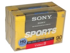 2 x Sony Video8 Camcorder
