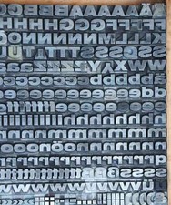 HELVETICA breitfett 9 mm Bleischrift Bleisatz Buchdruck Handsatz Bleilettern 