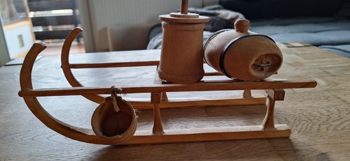 Dekorativer holzschlitten - dekorativer,