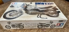 Tamiya BMW K100 Model Kit 1:12