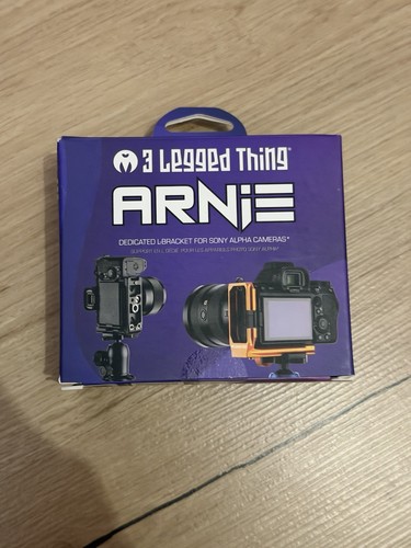 Legged thing arnie - legged,