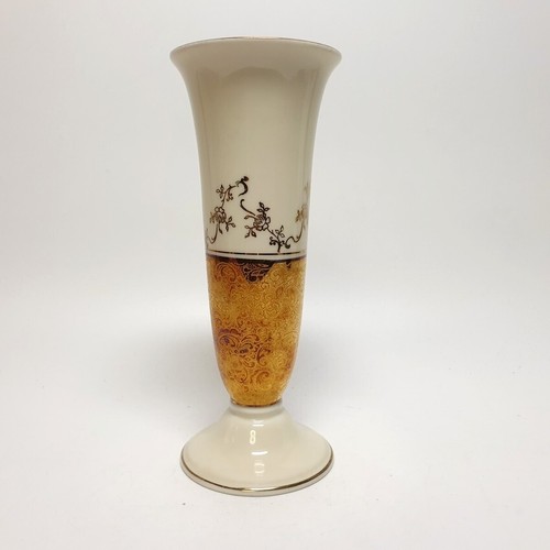 Eine porzellan vase - vase, von