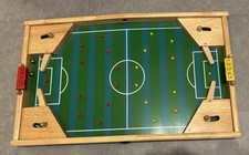 PINTOY Fußball-Flipper aus Massivholz