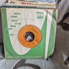 Single7"2 mal Elvis with Jordanaires o Sole Mio -In The Ghetto Siehe Fotos