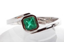 Designer Smaragdring 0,35ct