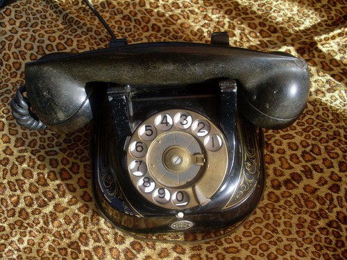 Belgisches telefon alt rtt - belgisches,