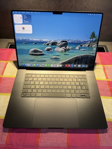 Apple macbook pro - pro, m4