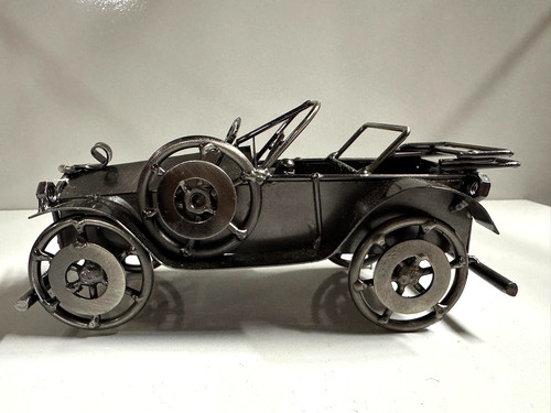 Oldtimer auto aus - oldtimer-auto,