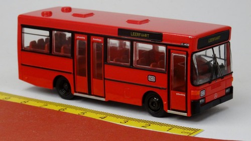 Mercedes 402 deutsche - o,