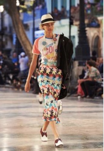 Chanel cruise 2017 viva - chanel,