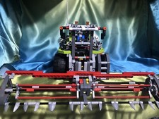 LEGO TECHNIC: Mähdrescher