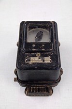 Historisches Zeitrelais TZ5 220V 50Hz 6A 0-5min