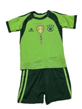 Trikot Set Jungen Gr. 104 *Neuer*
