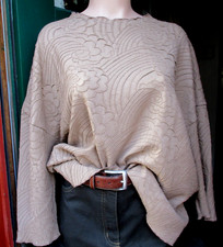 Hübsches Shirt-Bluse-beige Gr