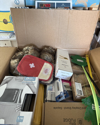 Flohmarktkiste restposten - ,,