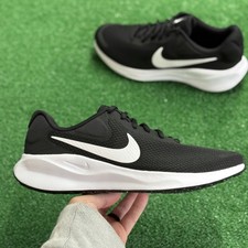 Nike Revolution 7 Black White