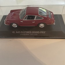 Porsche 911 Coupé rot 1964 41