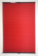 Plissee verspannt für