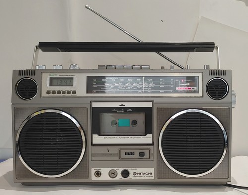 Hitachi trk 8110e - trk-8110e, boombox